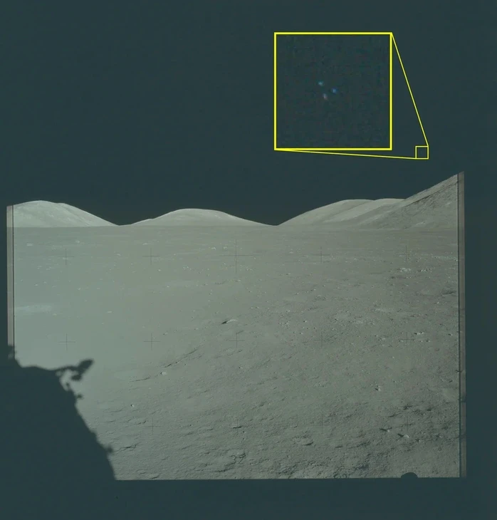 Xôn xao hồ sơ mật UFO của Mỹ Xôn xao hồ sơ mật UFO của Mỹ