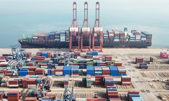 Xuất khẩu của Trung Quốc tăng vượt dự báo