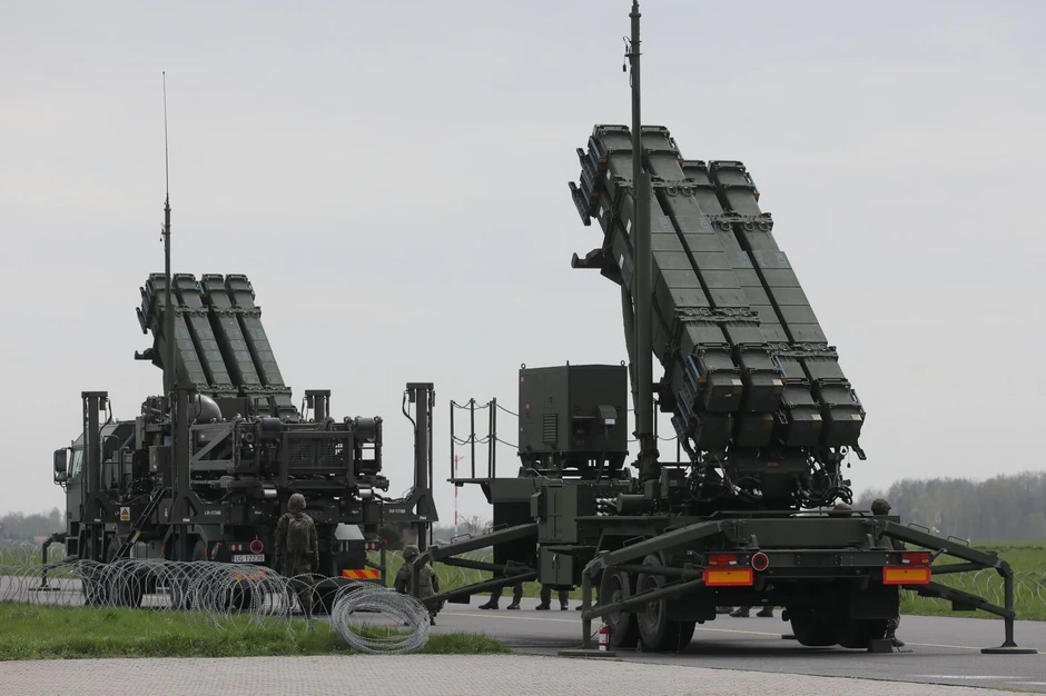 Xung đột Nga-Ukraine: Kiev nhận hai thông tin 'đòn giáng nặng nề' từ phía Mỹ Xung đột Nga-Ukraine: Kiev nhận hai thông tin 'đòn giáng nặng nề' từ phía Mỹ