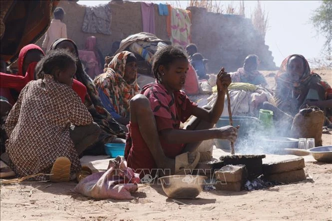 Xung đột Sudan gia tăng sức ép lên các nước láng giềng Xung đột Sudan gia tăng sức ép lên các nước láng giềng