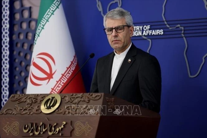 Xung đột tại Trung Đông: Iran phản hồi đề xuất hòa bình mới nhất của Mỹ Xung đột tại Trung Đông: Iran phản hồi đề xuất hòa bình mới nhất của Mỹ