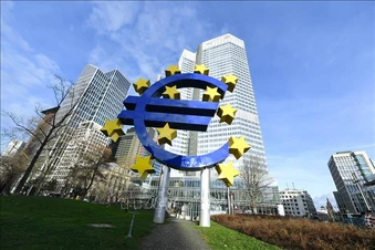 Xung đột Trung Đông kéo dài sẽ đẩy kinh tế Eurozone rơi vào suy thoái