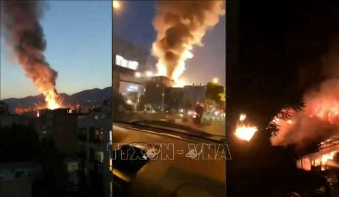 Xung đột Trung Đông: Nổ lớn rung chuyển thành phố cảng Bandar Abbas của Iran Xung đột Trung Đông: Nổ lớn rung chuyển thành phố cảng Bandar Abbas của Iran