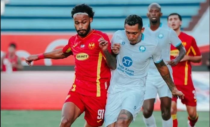 “Tự bắn vào chân mình”, CLB Nam Định lại thua Selangor “Tự bắn vào chân mình”, CLB Nam Định lại thua Selangor