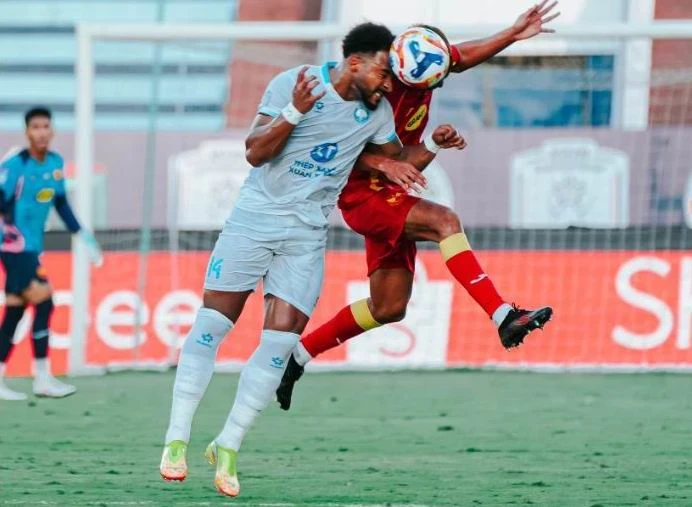 “Tự bắn vào chân mình”, CLB Nam Định lại thua Selangor “Tự bắn vào chân mình”, CLB Nam Định lại thua Selangor