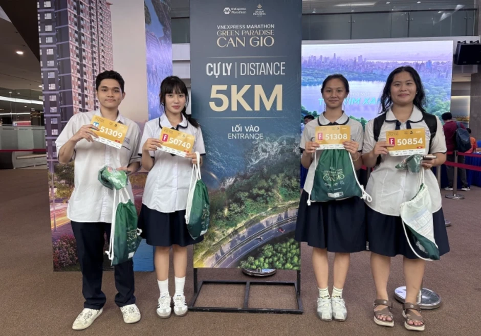1.000 runner nhận bib VM Green Paradise Cần Giờ sớm ở nội thành - Báo TinVina