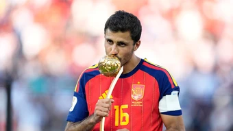 9 ứng viên Quả Bóng Vàng 2026 - Báo TinVina