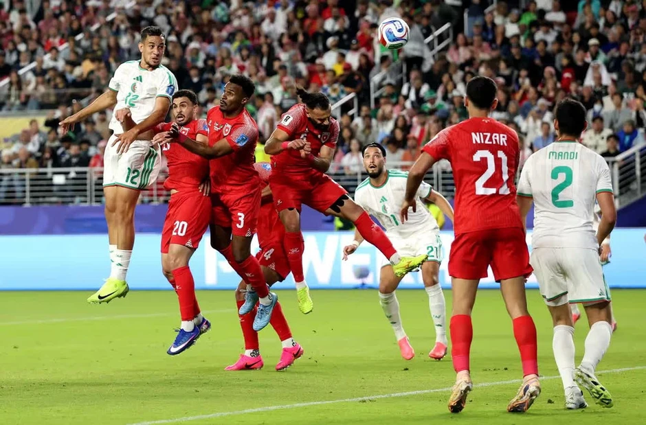 Algeria ngược dòng đánh bại Jordan để nuôi hy vọng đi tiếp Algeria ngược dòng đánh bại Jordan để nuôi hy vọng đi tiếp