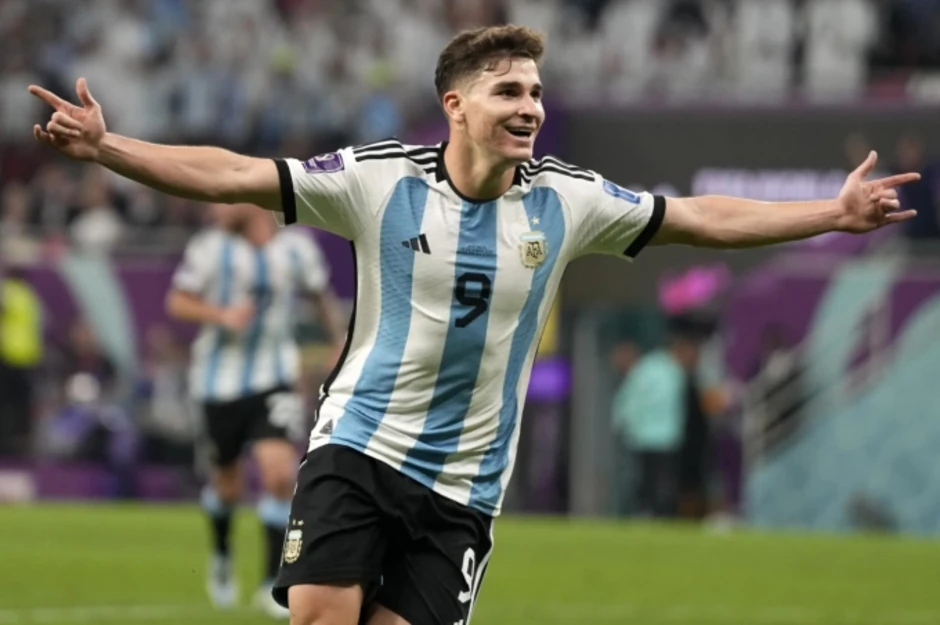 Alvarez: 'World Cup 2026 đặc biệt vì đó là đại hội cuối của Messi' - Báo TinVina Alvarez: 'World Cup 2026 đặc biệt vì đó là đại hội cuối của Messi' - Báo TinVina