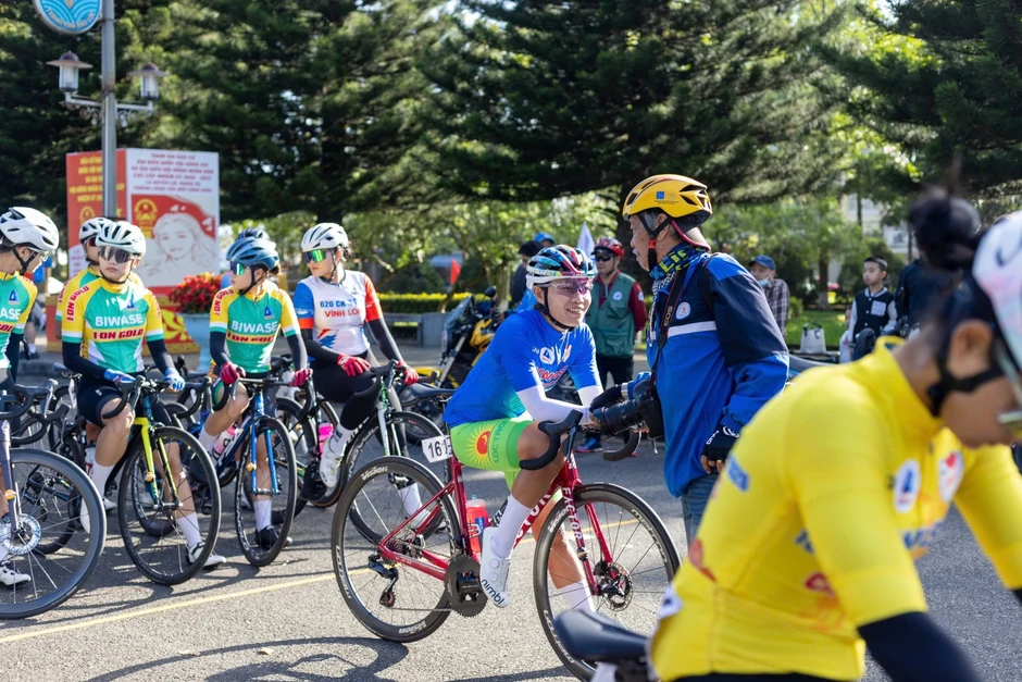 Áo vàng đổi chủ sau màn chinh phục đèo Prenn tại chặng 4 Biwase Tour of Vietnam 2026 Áo vàng đổi chủ sau màn chinh phục đèo Prenn tại chặng 4 Biwase Tour of Vietnam 2026