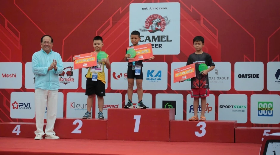 Aqua Warriors Quảng Trị 2026 - Camel Cup: Những màn bứt phá ấn tượng trên đường đua bơi - chạy Aqua Warriors Quảng Trị 2026 - Camel Cup: Những màn bứt phá ấn tượng trên đường đua bơi - chạy