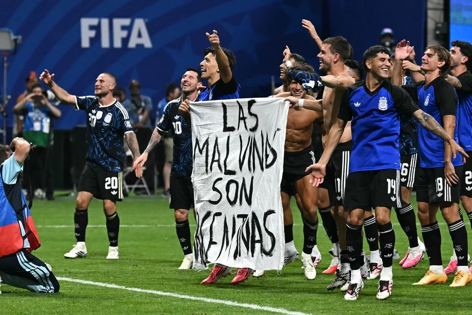 Argentina sẽ bị phạt thế nào vì thông điệp chính trị? - Báo TinVina Argentina sẽ bị phạt thế nào vì thông điệp chính trị? - Báo TinVina