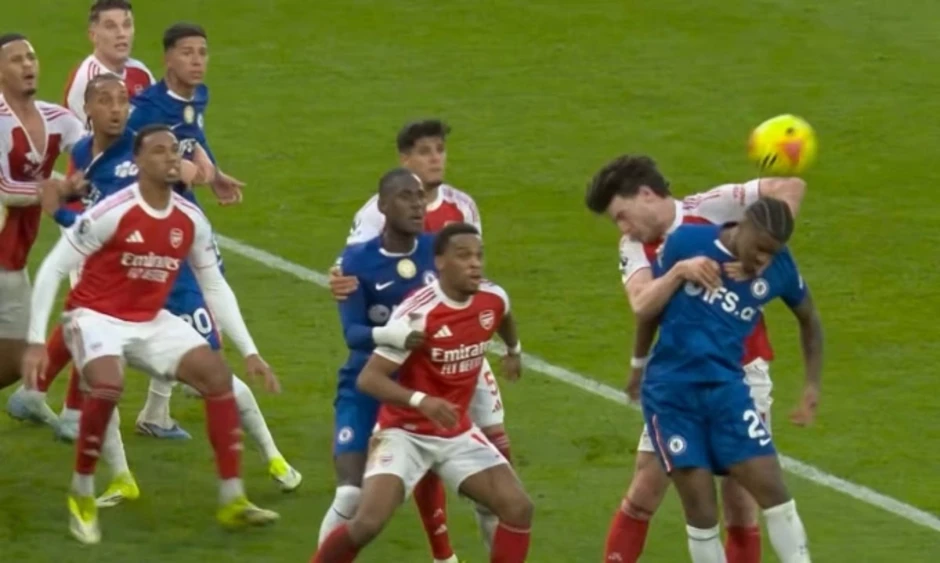 Arsenal 3 lần hưởng lợi từ VAR - Báo TinVina Arsenal 3 lần hưởng lợi từ VAR - Báo TinVina