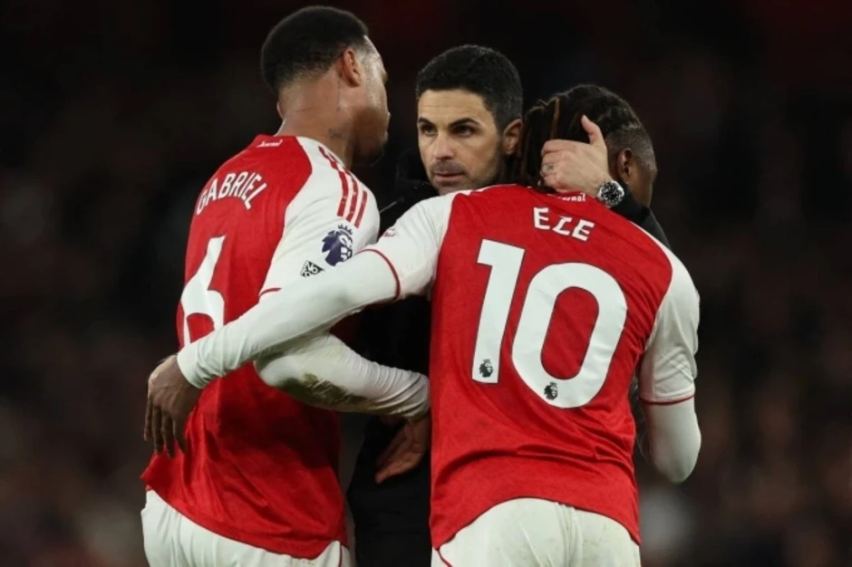 Arsenal có 'xấu xí' như tố cáo của HLV Brighton? - Báo TinVina