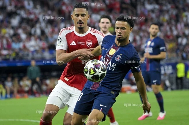Arsenal gục ngã, bóng đá Anh ôm hận trước ngưỡng lịch sử Arsenal gục ngã, bóng đá Anh ôm hận trước ngưỡng lịch sử