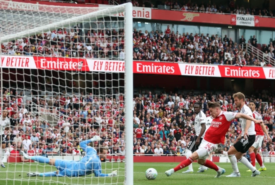 Arsenal hơn Man City 6 điểm ở Ngoại hạng Anh - Báo TinVina Arsenal hơn Man City 6 điểm ở Ngoại hạng Anh - Báo TinVina