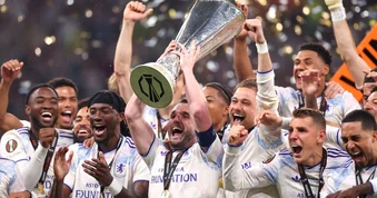 Aston Villa vô địch Europa League 2025/2026