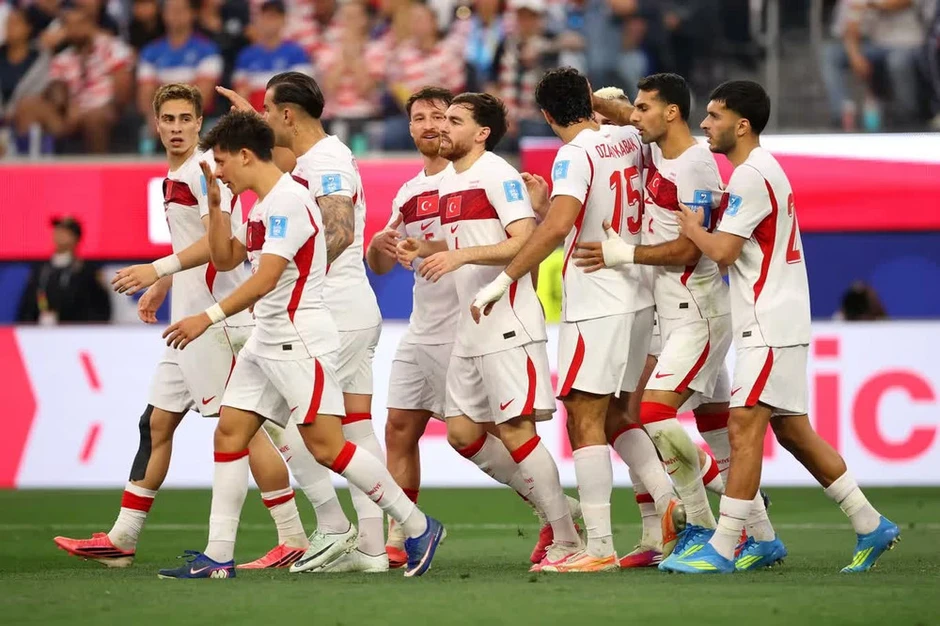 Australia và Paraguay bắt tay nhau cùng Mỹ giành vé đi tiếp, Thổ Nhĩ Kỳ thắng nghẹt thở trong ngày chia tay World Cup Australia và Paraguay bắt tay nhau cùng Mỹ giành vé đi tiếp, Thổ Nhĩ Kỳ thắng nghẹt thở trong ngày chia tay World Cup