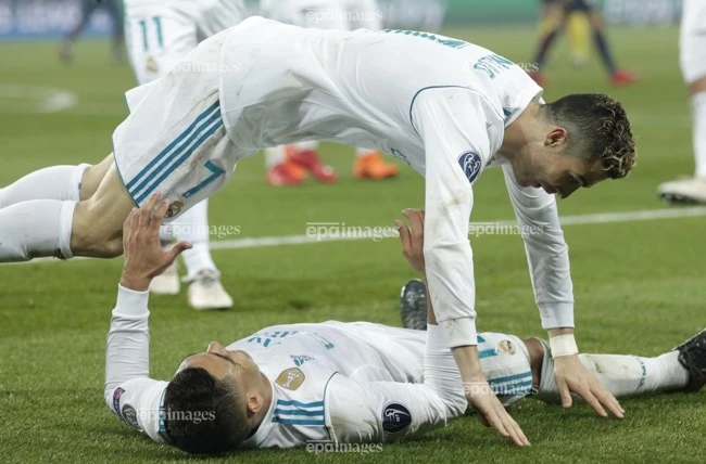 Bale toàn diện hơn Ronaldo và sự thật đáng sợ về Messi Bale toàn diện hơn Ronaldo và sự thật đáng sợ về Messi