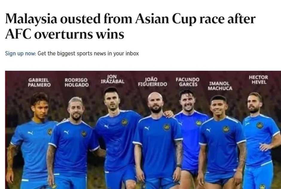 Báo chí Đông Nam Á đồng loạt nói về án phạt của AFC với bóng đá Malaysia Báo chí Đông Nam Á đồng loạt nói về án phạt của AFC với bóng đá Malaysia