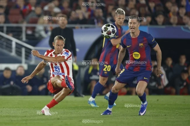 Barca càng bị dồn vào chân tường, Atletico càng dễ gặp họa