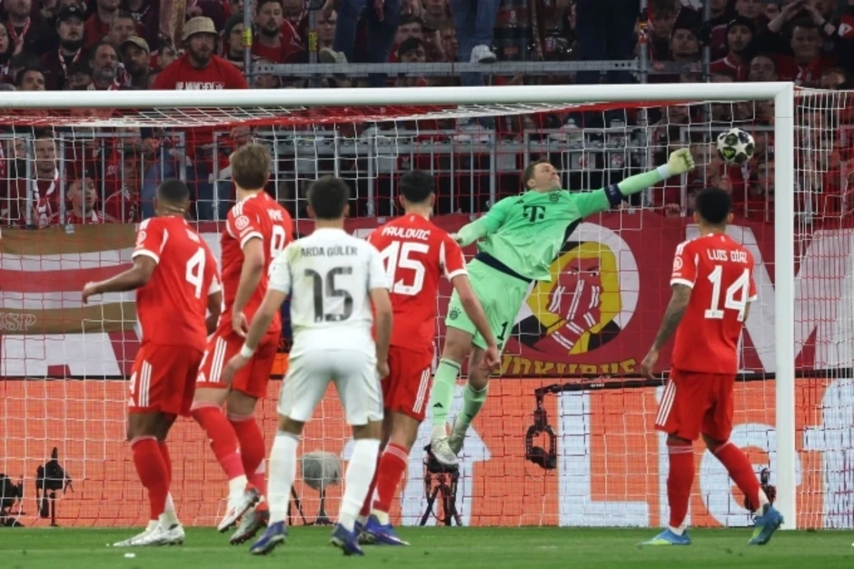 Bayern loại Real, vào bán kết Champions League Bayern loại Real, vào bán kết Champions League