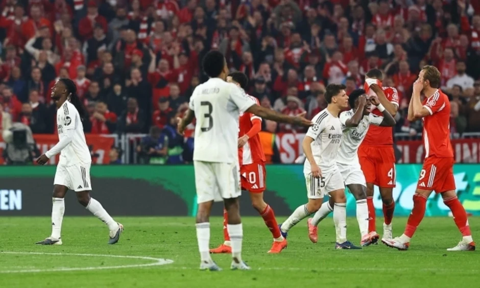 Bayern loại Real, vào bán kết Champions League Bayern loại Real, vào bán kết Champions League