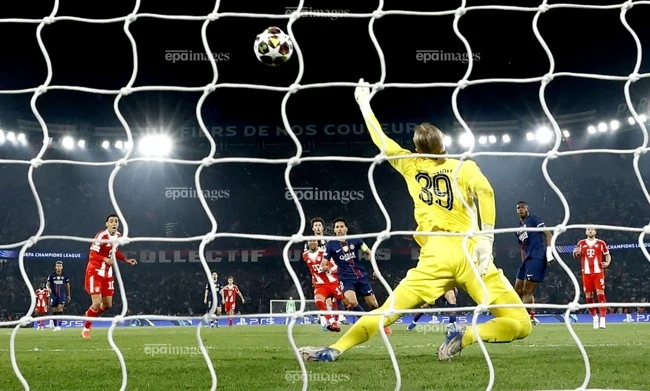 Bayern tái đấu PSG chờ mưa bàn thắng