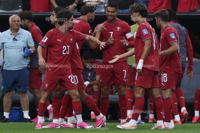 Bị vùi dập sau trận hòa, Ronaldo gửi lời cảnh báo Bị vùi dập sau trận hòa, Ronaldo gửi lời cảnh báo