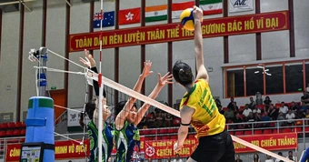 Bóng chuyền nữ: Binh chủng Thông tin thua trận thứ 3