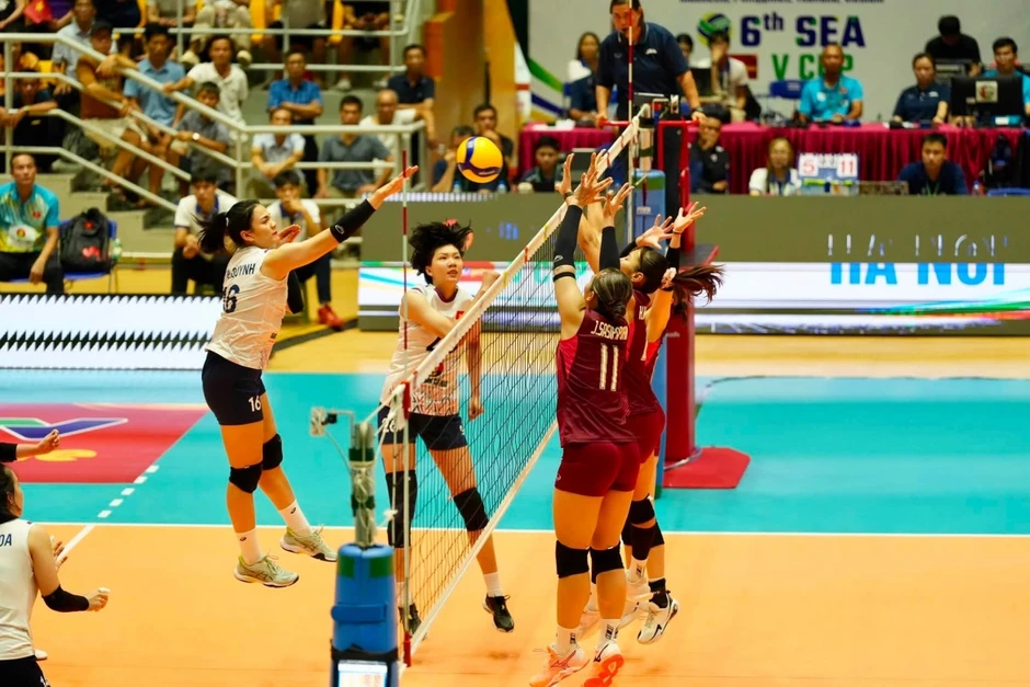 Bóng chuyền nữ Việt Nam thua nhanh Thái Lan: Thất bại để nhìn lại chính mình