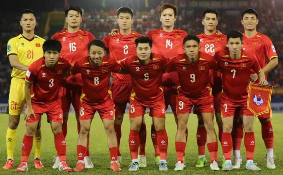 Bóng đá là sân khấu 4 mặt, làm sao qua mặt ông Lee Woon-jae? Bóng đá là sân khấu 4 mặt, làm sao qua mặt ông Lee Woon-jae?