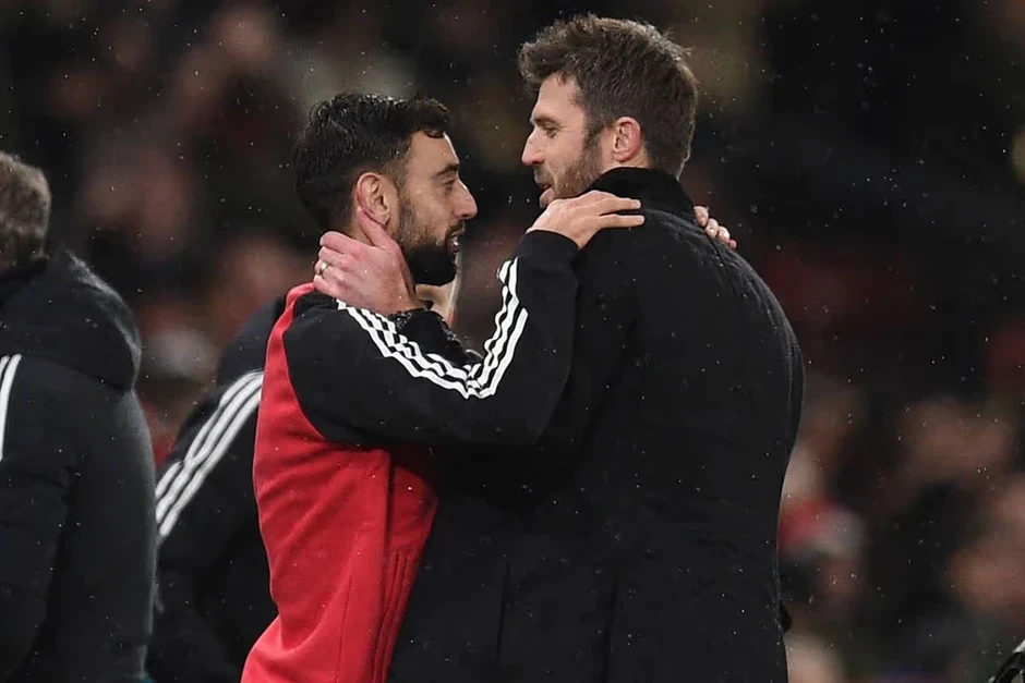 Bruno Fernandes bật khóc vì không được gia nhập Tottenham Bruno Fernandes bật khóc vì không được gia nhập Tottenham