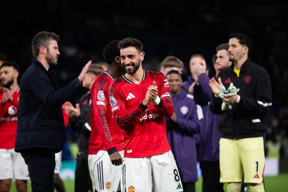 Bruno Fernandes xứng đáng giành Quả bóng vàng Bruno Fernandes xứng đáng giành Quả bóng vàng