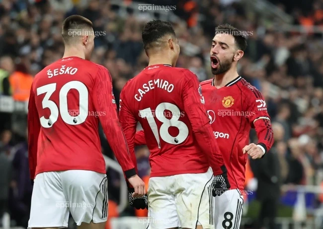 Bruno và Casemiro thúc ép Man United chiêu mộ 1 ngôi sao Bruno và Casemiro thúc ép Man United chiêu mộ 1 ngôi sao