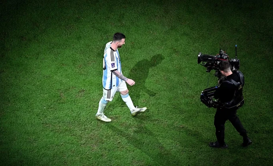 Cả thế giới già đi, Messi thì không Cả thế giới già đi, Messi thì không
