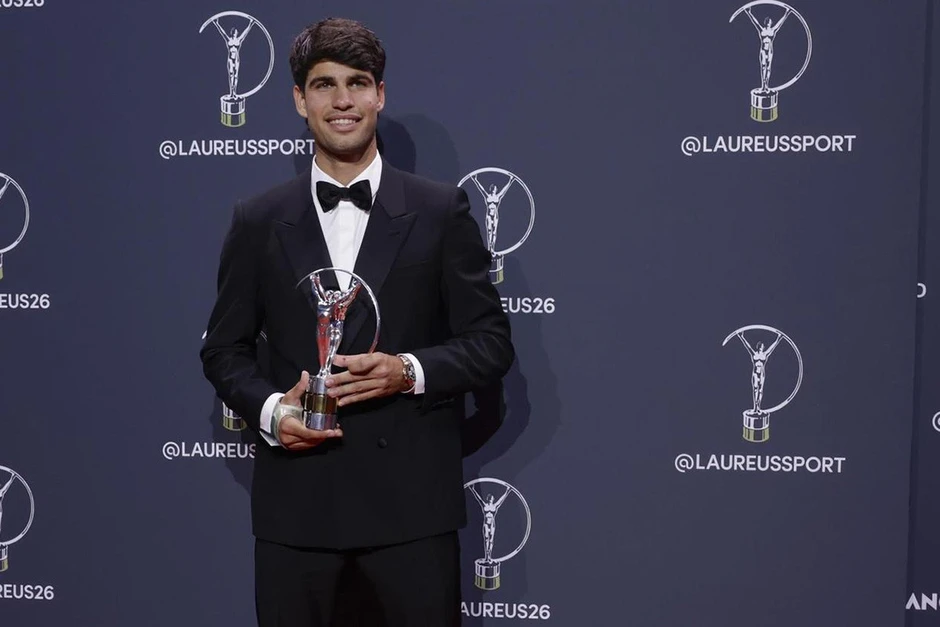 Carlos Alcaraz không dự Wimbledon: Từ đỉnh cao đến nỗi sợ hãi Carlos Alcaraz không dự Wimbledon: Từ đỉnh cao đến nỗi sợ hãi