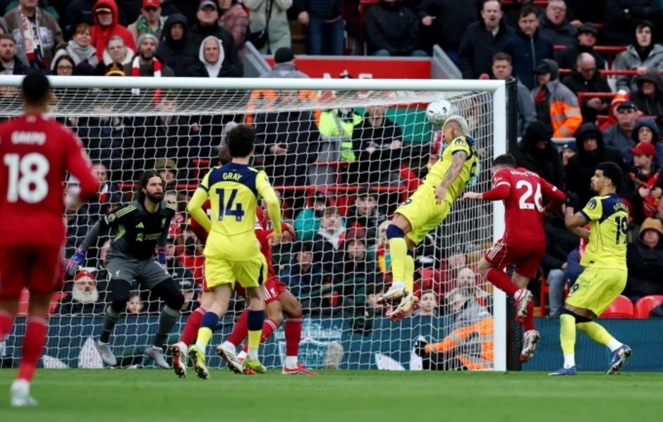 Carragher: 'Tottenham cứ như ông lớn vì Liverpool quá dở' - Báo TinVina Carragher: 'Tottenham cứ như ông lớn vì Liverpool quá dở' - Báo TinVina