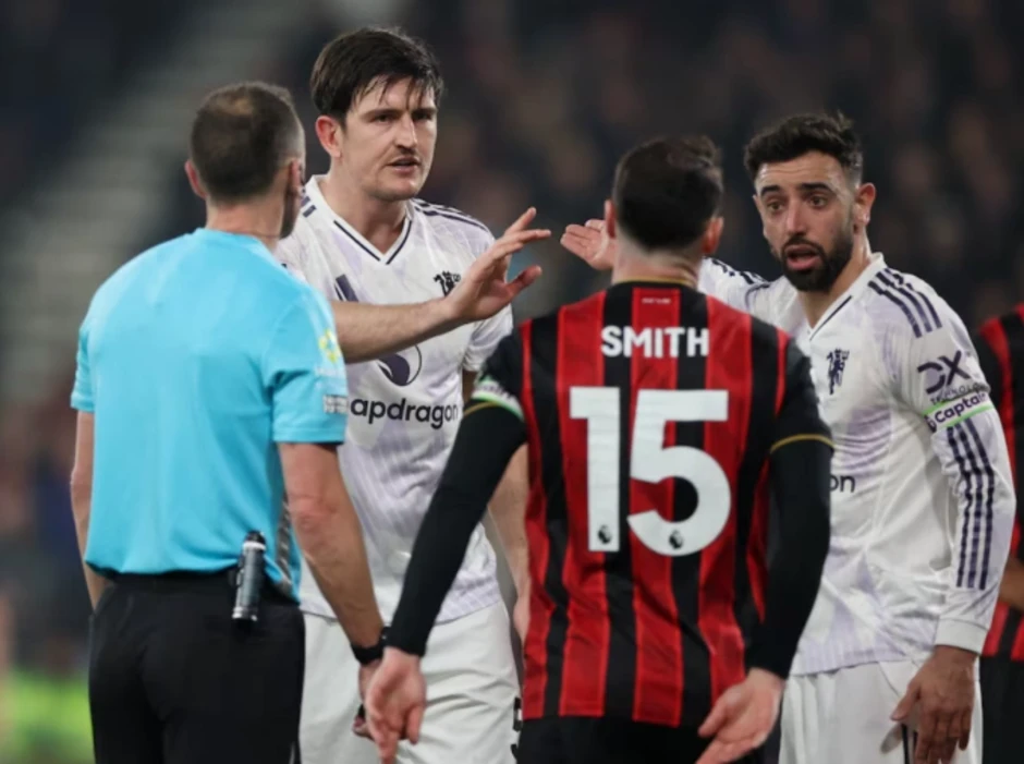 Carrick chê trọng tài Ngoại hạng Anh thiếu nhất quán - Báo TinVina Carrick chê trọng tài Ngoại hạng Anh thiếu nhất quán - Báo TinVina