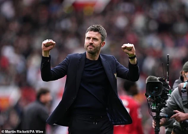 Carrick đã làm điều kỳ diệu tại MU giống như Sir Alex Ferguson