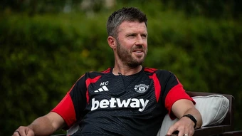 Carrick hướng đến mùa giải đặc biệt cùng Man Utd - Báo TinVina