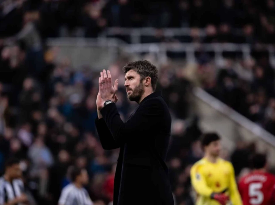 Carrick: 'Một trận thua không thay đổi vị thế của Man Utd' - Báo TinVina