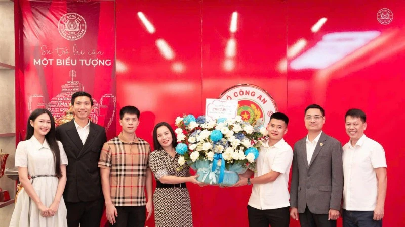 Câu lạc bộ Công an Hà Nội tăng tốc để "giấc mơ châu lục" sớm thành hiện thực Câu lạc bộ Công an Hà Nội tăng tốc để "giấc mơ châu lục" sớm thành hiện thực