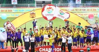 Chân dung nhà vô địch đầu tiên Festival bóng đá quốc tế