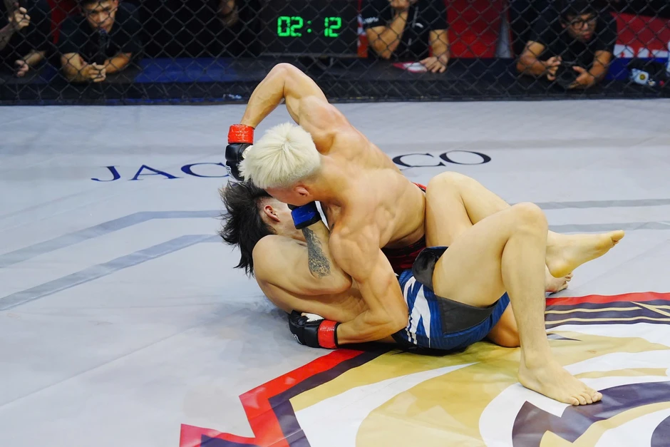 Châu La thắng nghẹt thở Bàn Văn Hoàng ở trận tâm điểm LION Championship 31