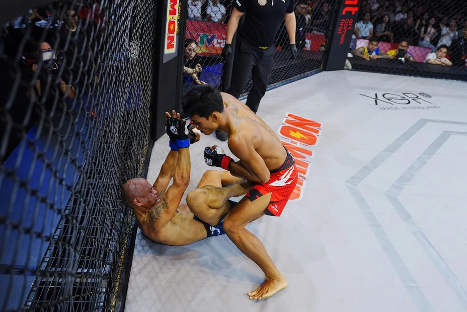 Châu La thắng nghẹt thở Bàn Văn Hoàng ở trận tâm điểm LION Championship 31