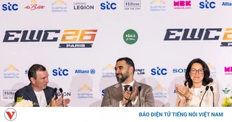 Chia tay World Cup, Cristiano Ronaldo đồng hành eSports World Cup 2026 tại Paris