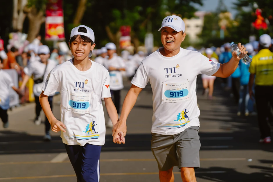 Chính thức khởi động giải chạy học sinh Vì một Việt Nam khỏe mạnh - Vì tầm vóc Việt Chính thức khởi động giải chạy học sinh Vì một Việt Nam khỏe mạnh - Vì tầm vóc Việt