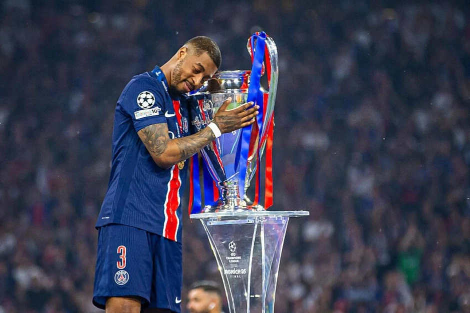 Chưa đá chung kết Champions League, PSG đã công bố kế hoạch diễu hành nâng cúp