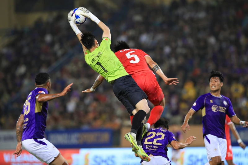 CLB Bóng đá Công an Hà Nội bất ngờ trắng tay trong trận derby Thủ đô CLB Bóng đá Công an Hà Nội bất ngờ trắng tay trong trận derby Thủ đô